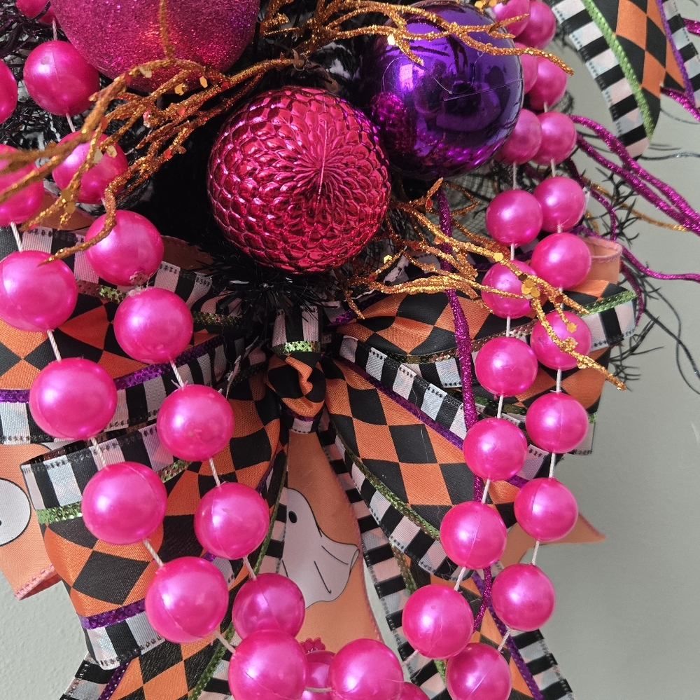 Halloween Whimsical Pink Ghost Wreath Swag - Picture 4 of 6